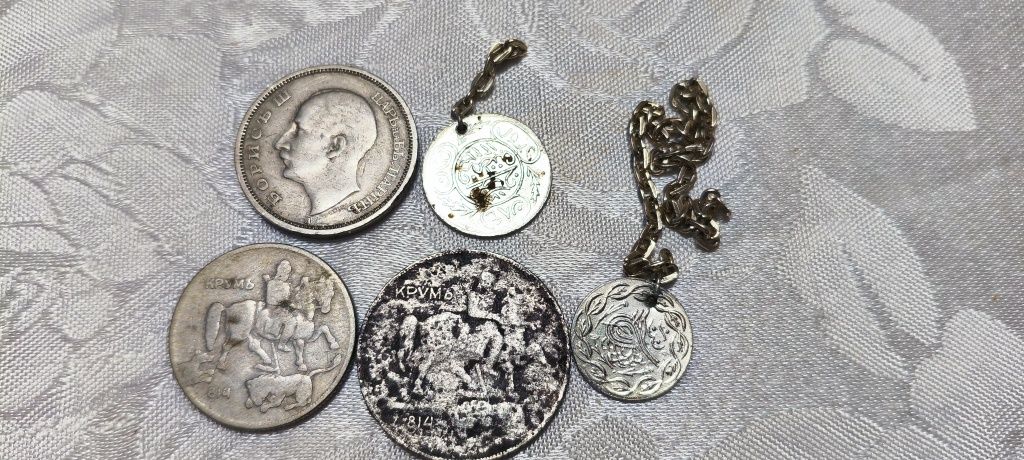 Продавам стари монети!