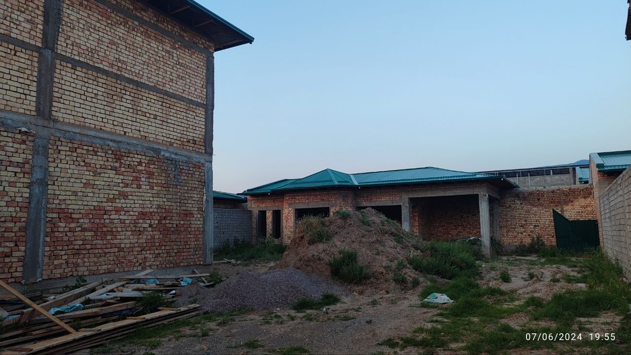 Dacha Gazalkent   srochni sotladi