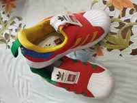 Маратонки adidas лего