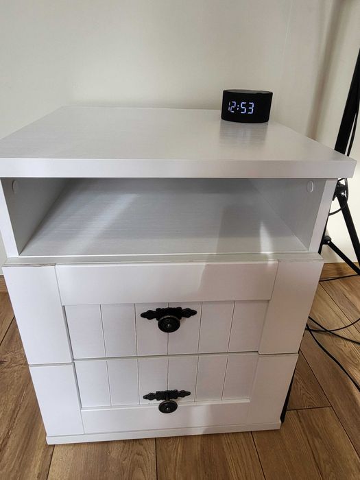 Продам тумбу для спальни, прихожей, балкона