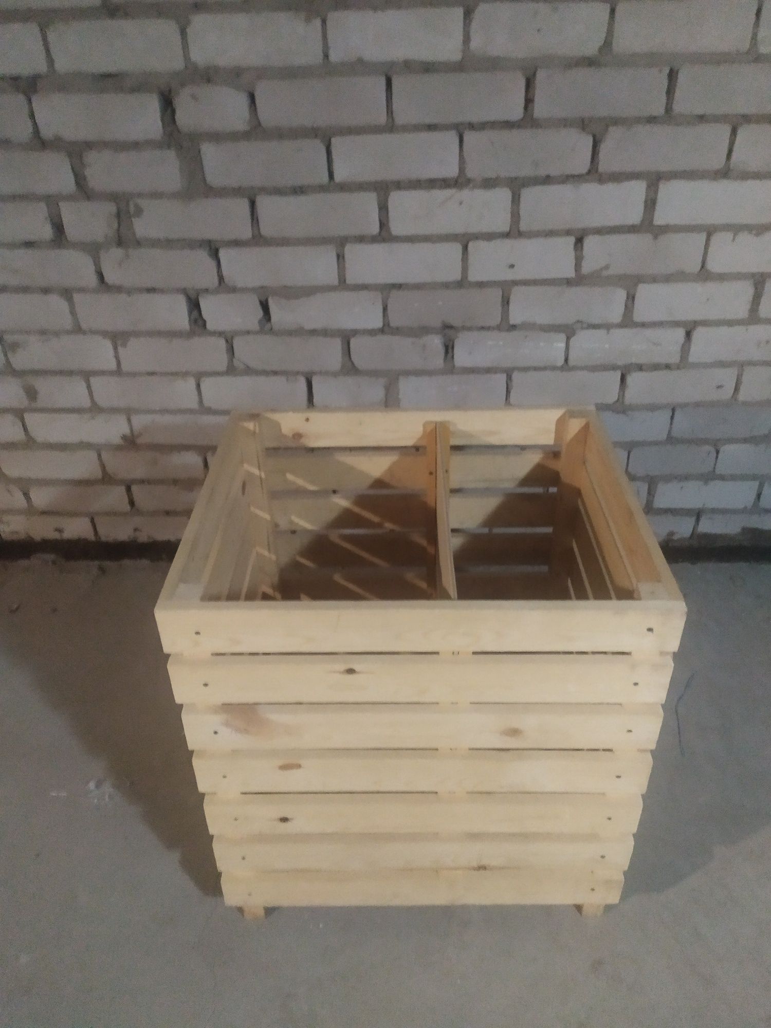 Ящик  деревянный