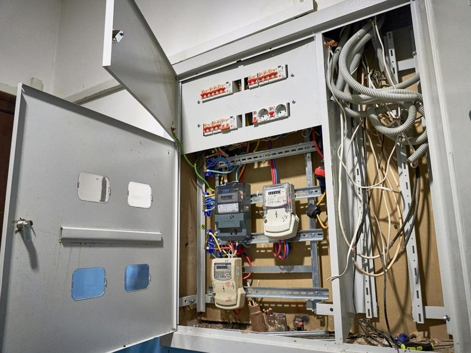 Elektrik xizmati: Mantaj, demantaj, shotchik ornatish...