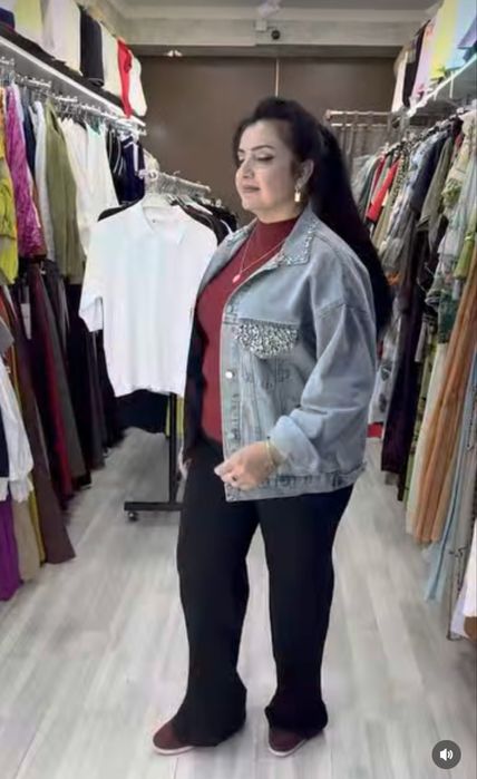 Джинсовая куртка женская