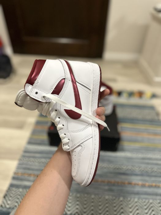 Jordan 1 high metallic burgundy