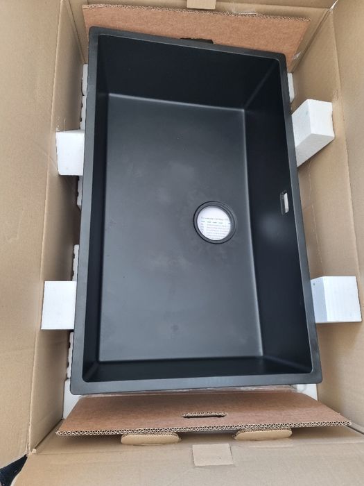 Chiuveta Primagran London 80 negru, montare sub blat (755x450)