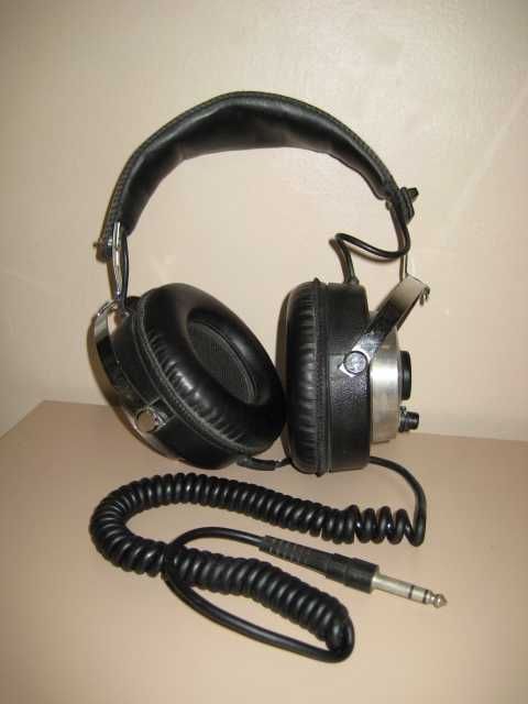 Слушалки AKAI ASE 30