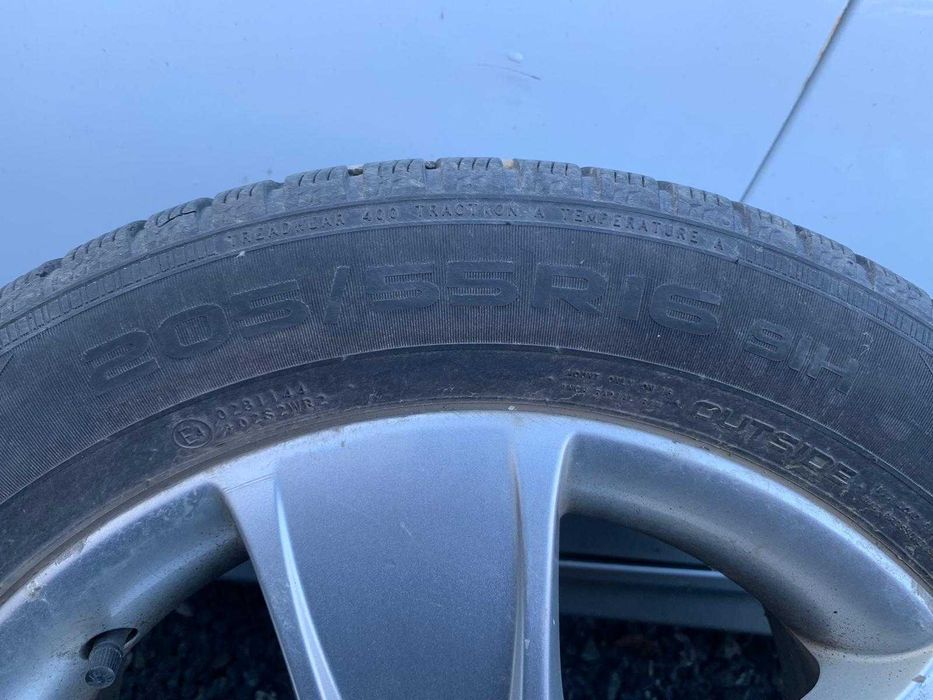 roti iarna originale Skoda pe 16 Nokian 205/55 capace OEM 1Z0601025