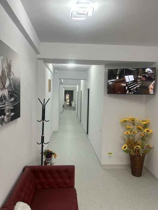 Inchiriez camera studenti