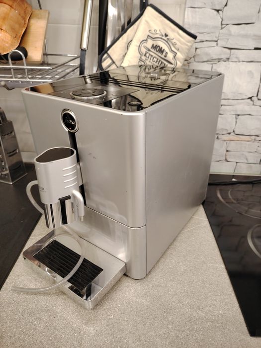 Кафе автомат Jyra ENA Micro9