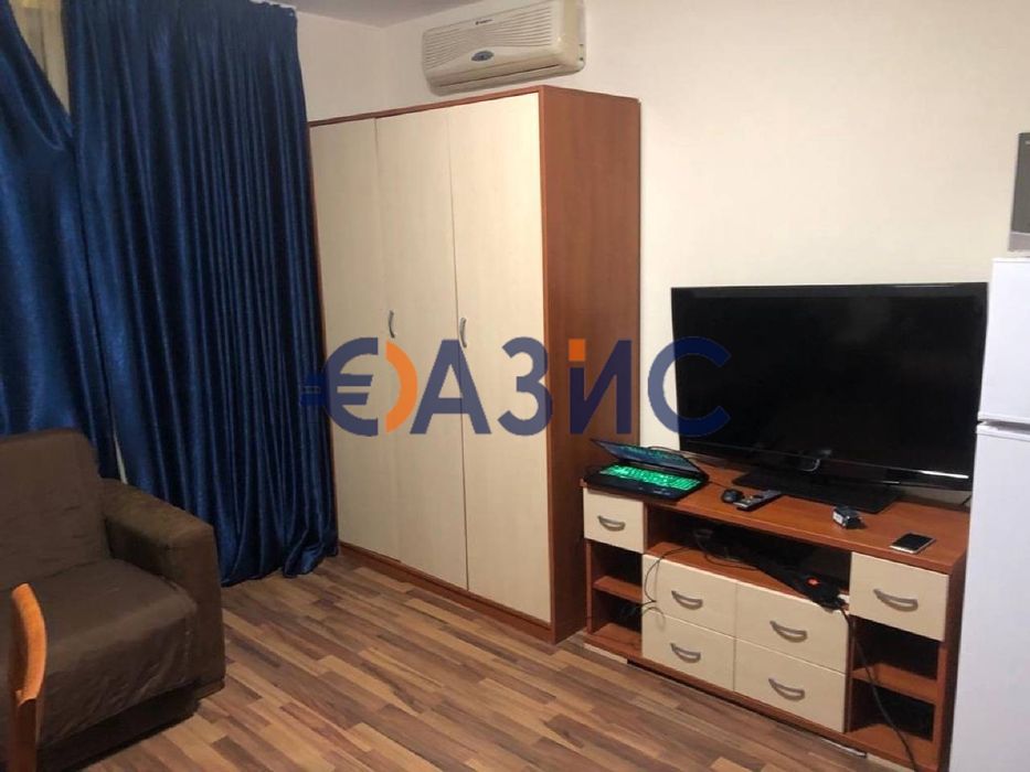 Продава се Едностаен апартамент в к.к. Слънчев бряг - 38 кв.м за 982 €/кв.м - Снимка #10