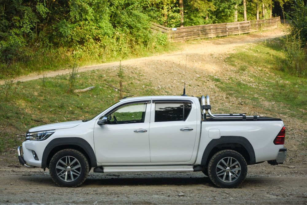 Toyota Hilux 2.4D fabricatie 2020 97.000km