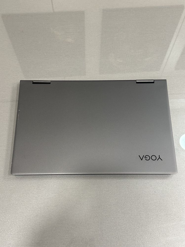 Продавам лаптоп Lenovo Yoga C740