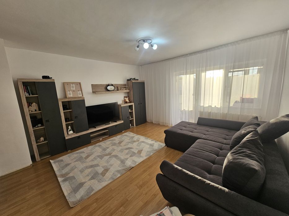 Apartament 2 camere de închiriat Zona Big