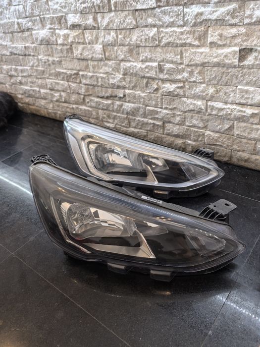 Far stanga dreapta full led ford focus 4