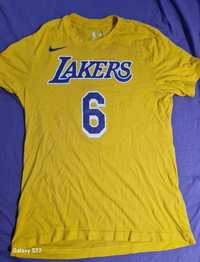 Vand tricou Nike Lakers
Vand tricou Nike Lakers
