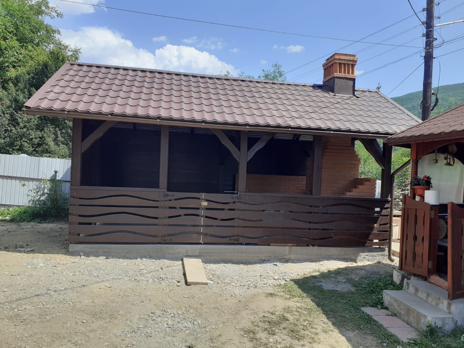 Construim case și cabane din lemn