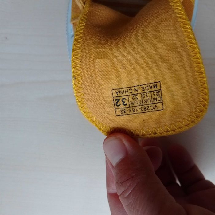 Детски кецов с номера 32 и 34