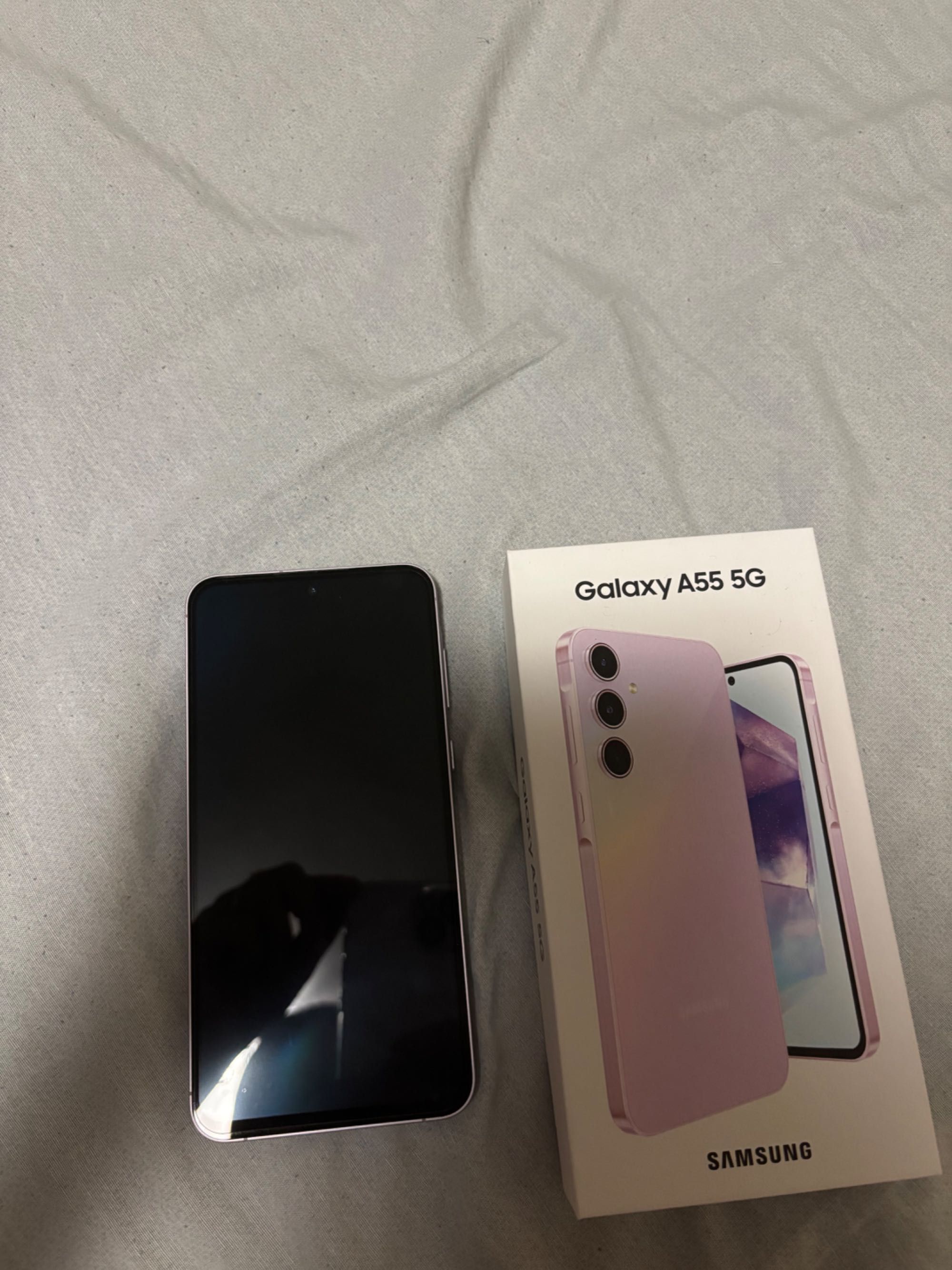 Продавам Samsung Galaksi A55