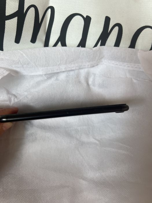 iPhone 7 • 32GB • Mat qora • Holati yaxshi