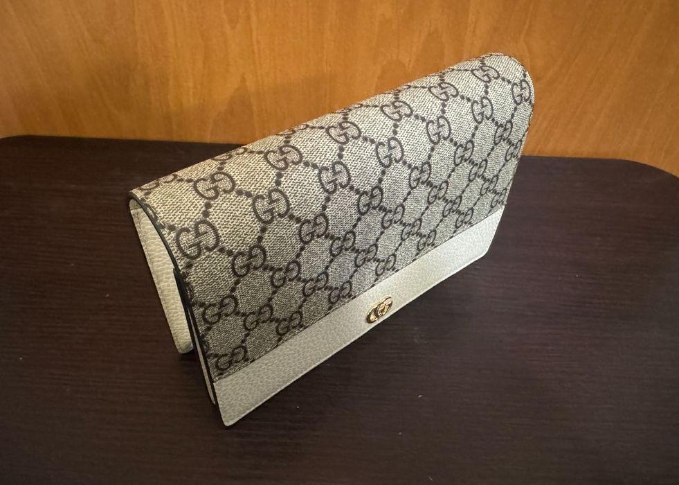 Чисто НОВА дамска чанта / клъч Gucci