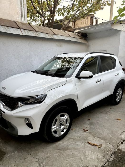 Kia Sonet 2-pozitsiya