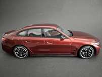 Macheta BMW i4 M440i xDrive Gran Coupe 1/18 OTTTO