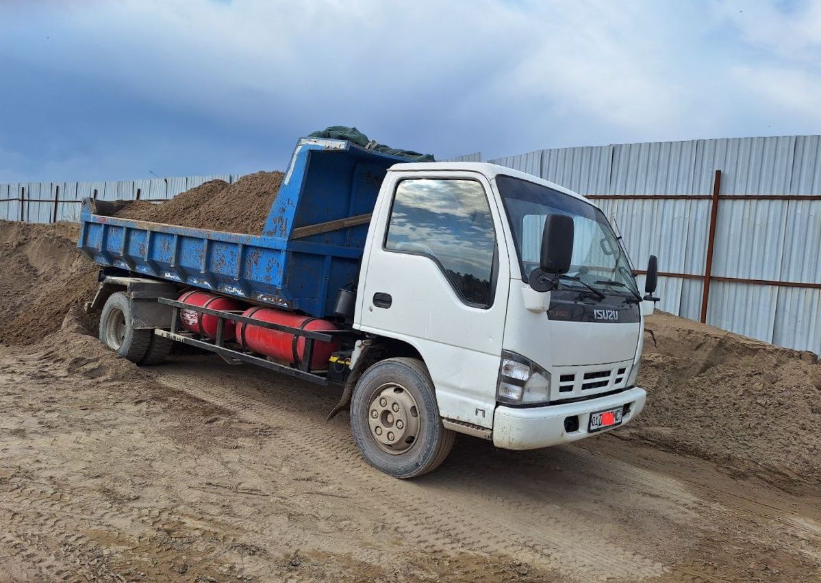 ISUZU, Самосвал, Заводской!