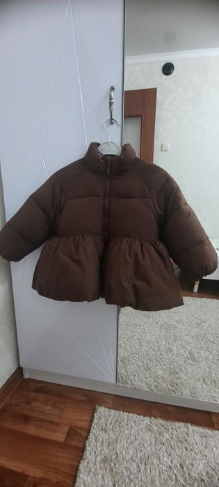 Продам новую детскую курточку(осень ,весна)