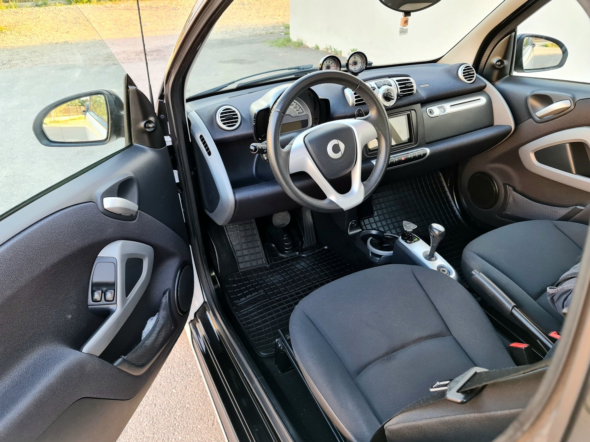 Vand volan cu padele  Smart Fortwo 451 Brabus complet!