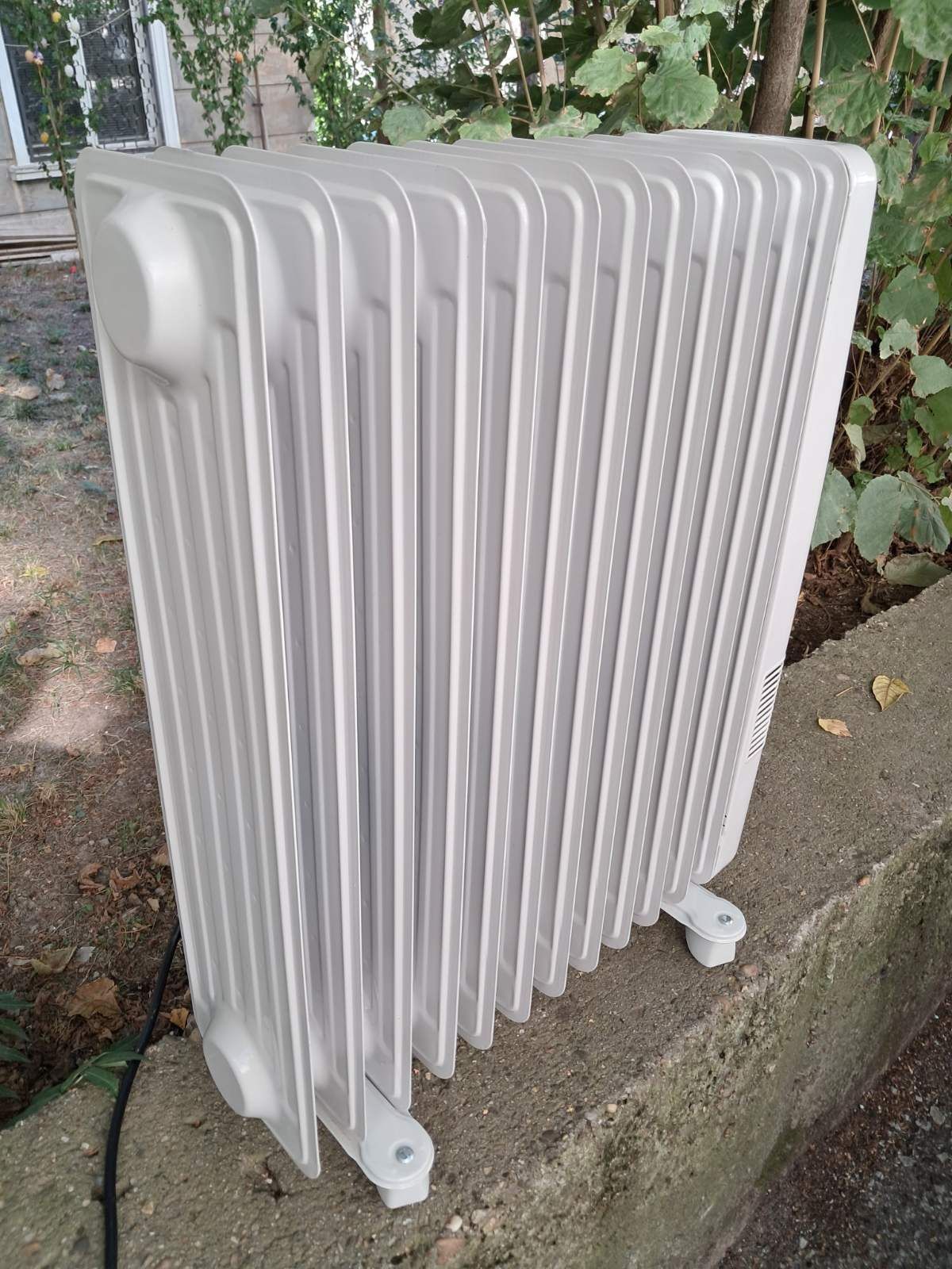 Маслен радиатор Tesy с вентилатор , 3000w