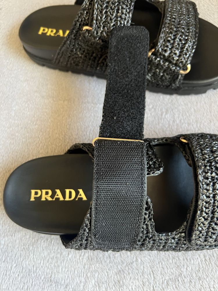 Черни дамсли летни чехли P*rada