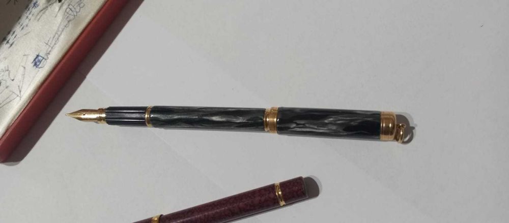 Stilouri Waterman Phileas, Waterman Lady Elsa rar, Yves Saint Laurent