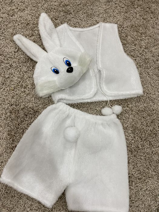 Костюм зайчика на 3-4 года