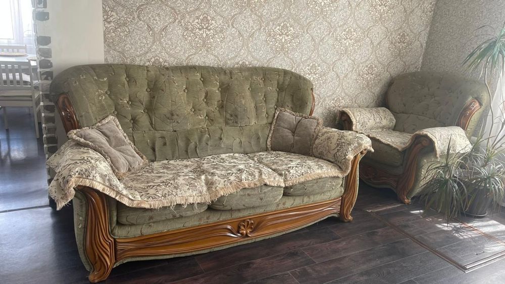 Продам мягкий уголок "Попютьков"