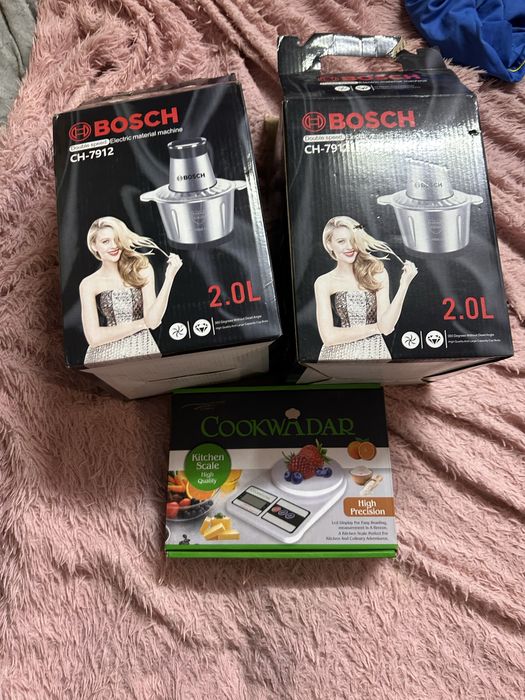 Весы и соковыжималка