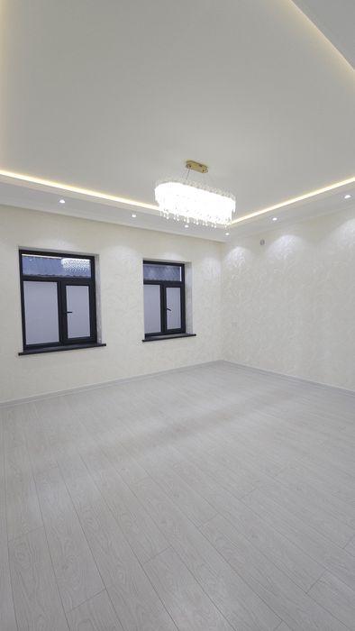 2.1 sotix uy sotiladi. Uy egasiman.