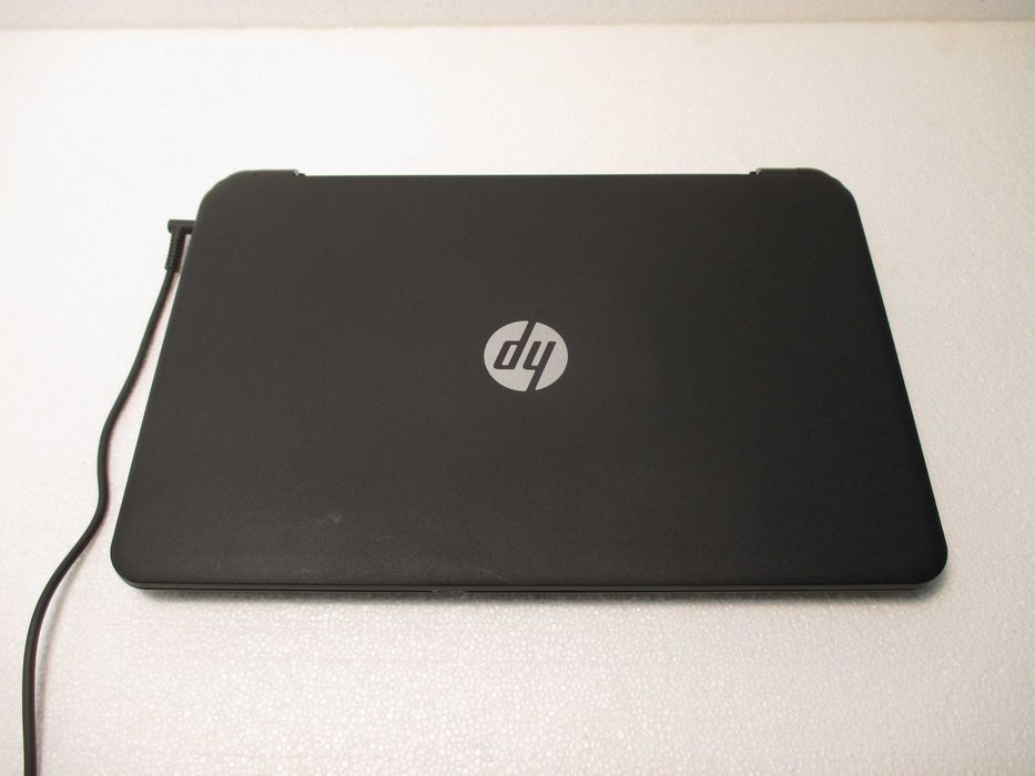 15.6 Лаптоп HP 255 G3 без батерия