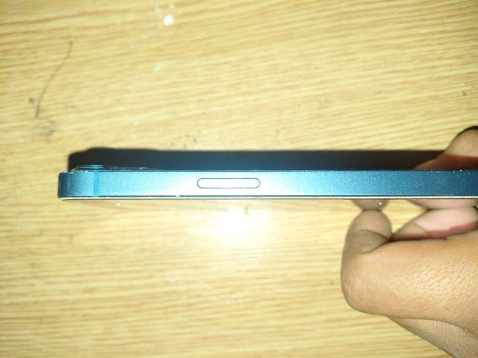 Iphoneeeeeeeeeee