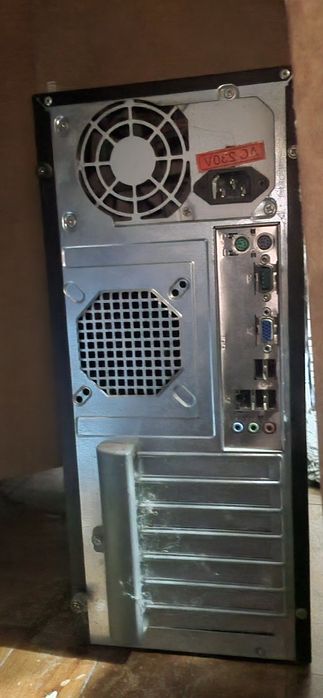 Unitate PC veche – piese / proiect – Preț mic