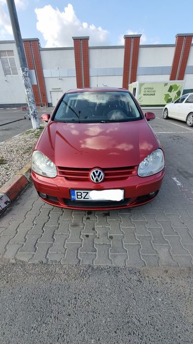 Vând VW Golf 5 1.4