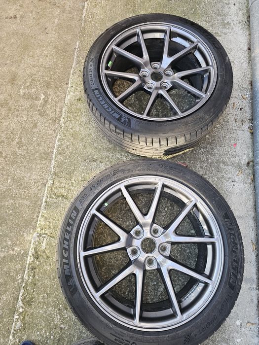 18" джанти с гуми Tesla Model 3