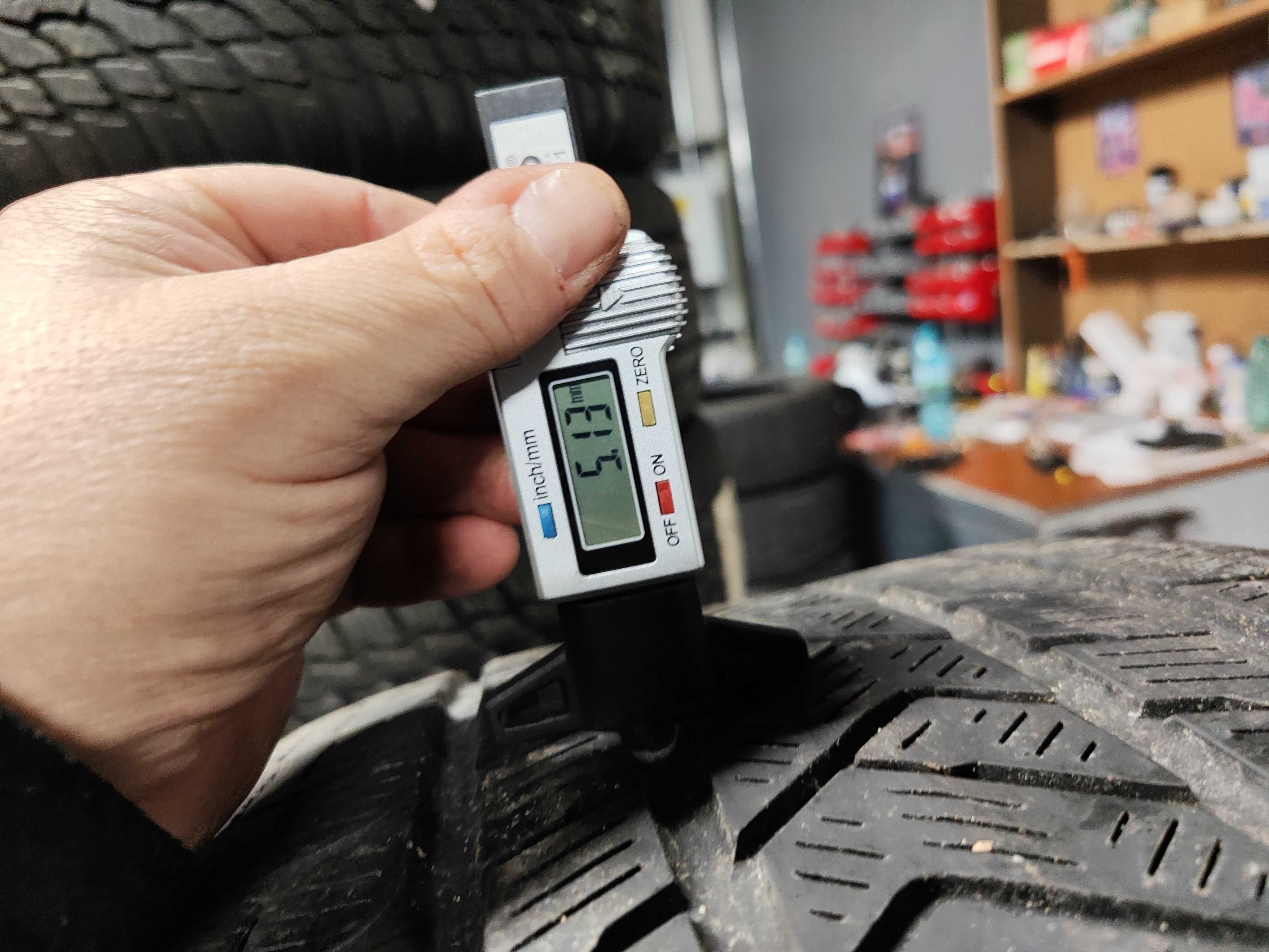 4бр. зимни гуми 295/35/21 Pirelli