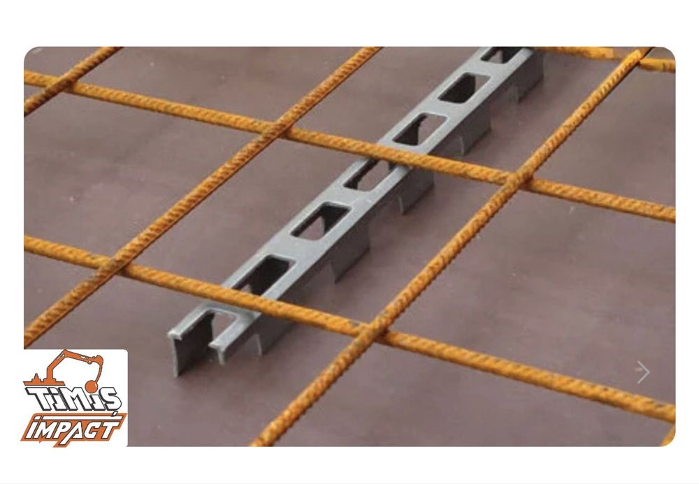Intinzator fluturi cu pana, cheie cleme, distantieri metalici plastic