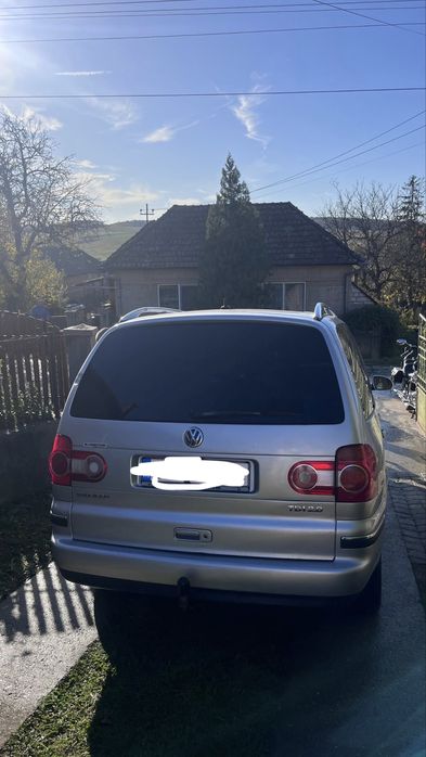 VW Sharan model freestyle 7 locuri, motor 2.0TDI, 140CP