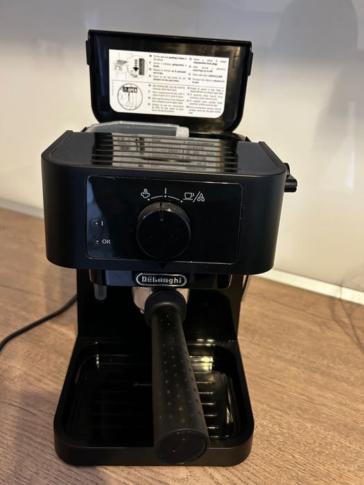 Aparat de cafea Delonghi utilizat 8 luni