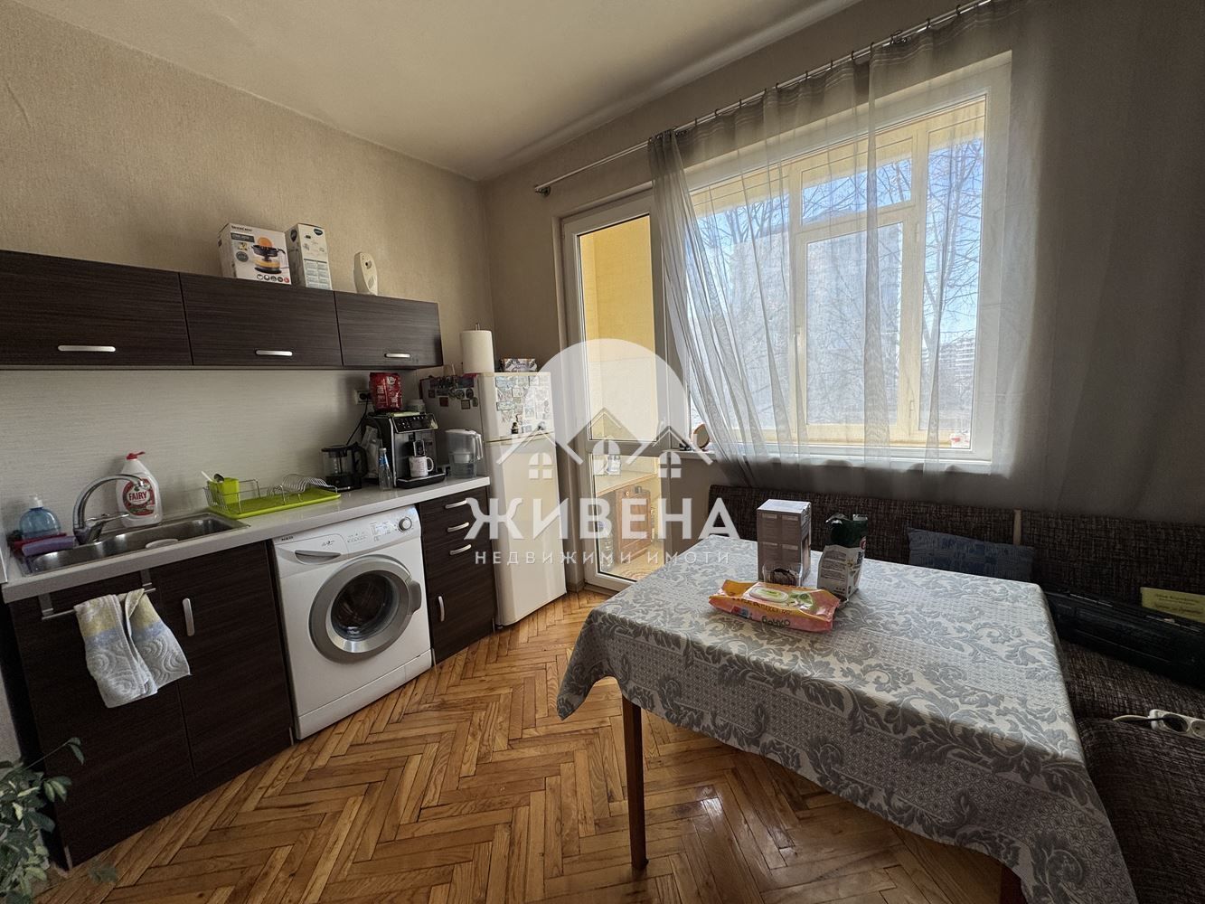Продавам панелен апартамент, 92 кв.м, кв. Трошево