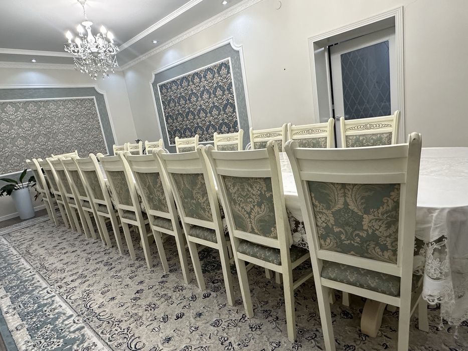 Только стулья продается