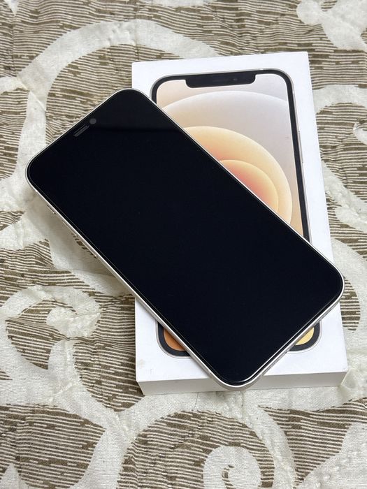 IPhone 12, белый