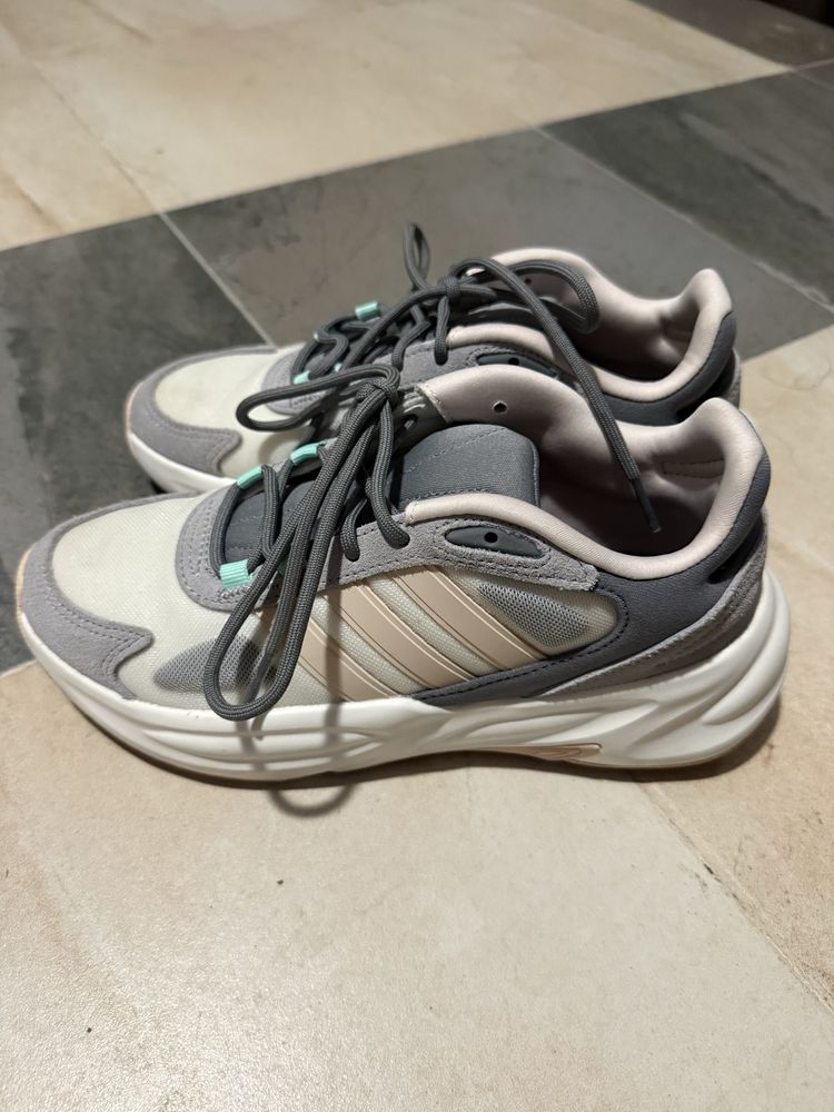 Маратонки Adidas