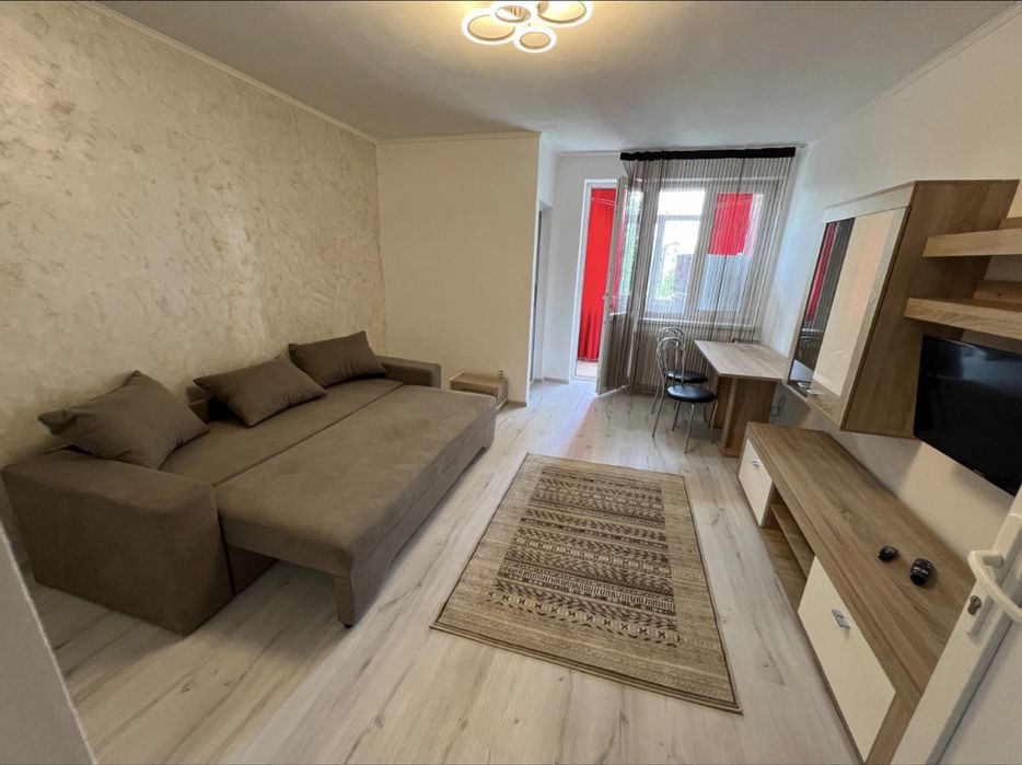 Garsoniera de inchiriat